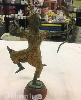Figur, Skulptur asiatischer Krieger mit Bogen auf Holzsockel