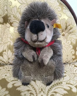 Original Steiff, Igel Jogi, Knopf im Ohr, Ahorn1, Entrümpelung Mainz