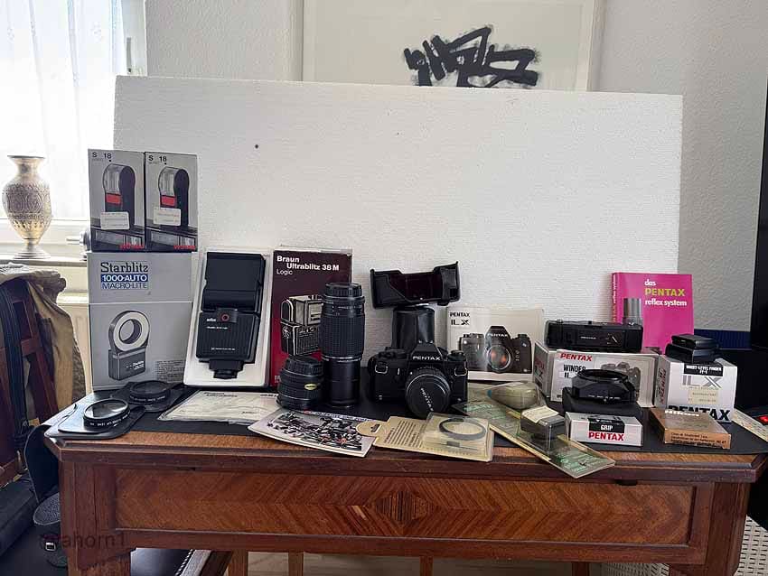 Pentax LX Fotoausrüstung0001